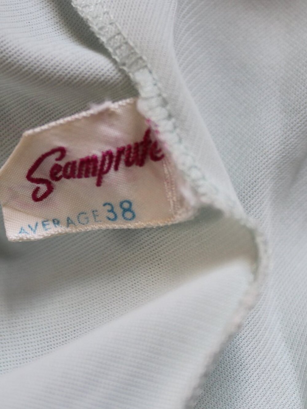 Vintage 50s-60s Nightgown - Picture 3 of 5